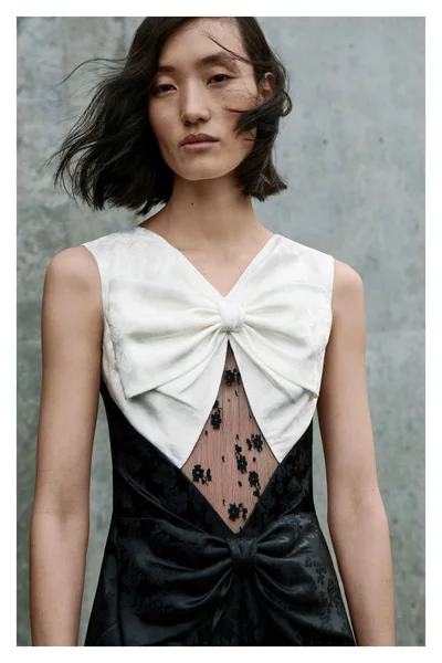 Look 13